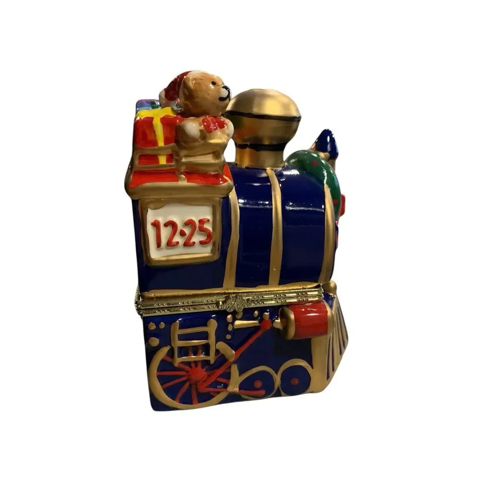 Mr. Christmas Porcelain Train‎ Music Box Animated Christmas Plays DECK THE HALLS